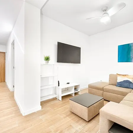 Renovated On Beach. 公寓 Salinetas