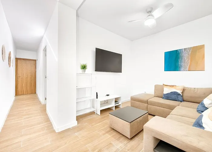 Renovated On Beach. 아파트 Salinetas